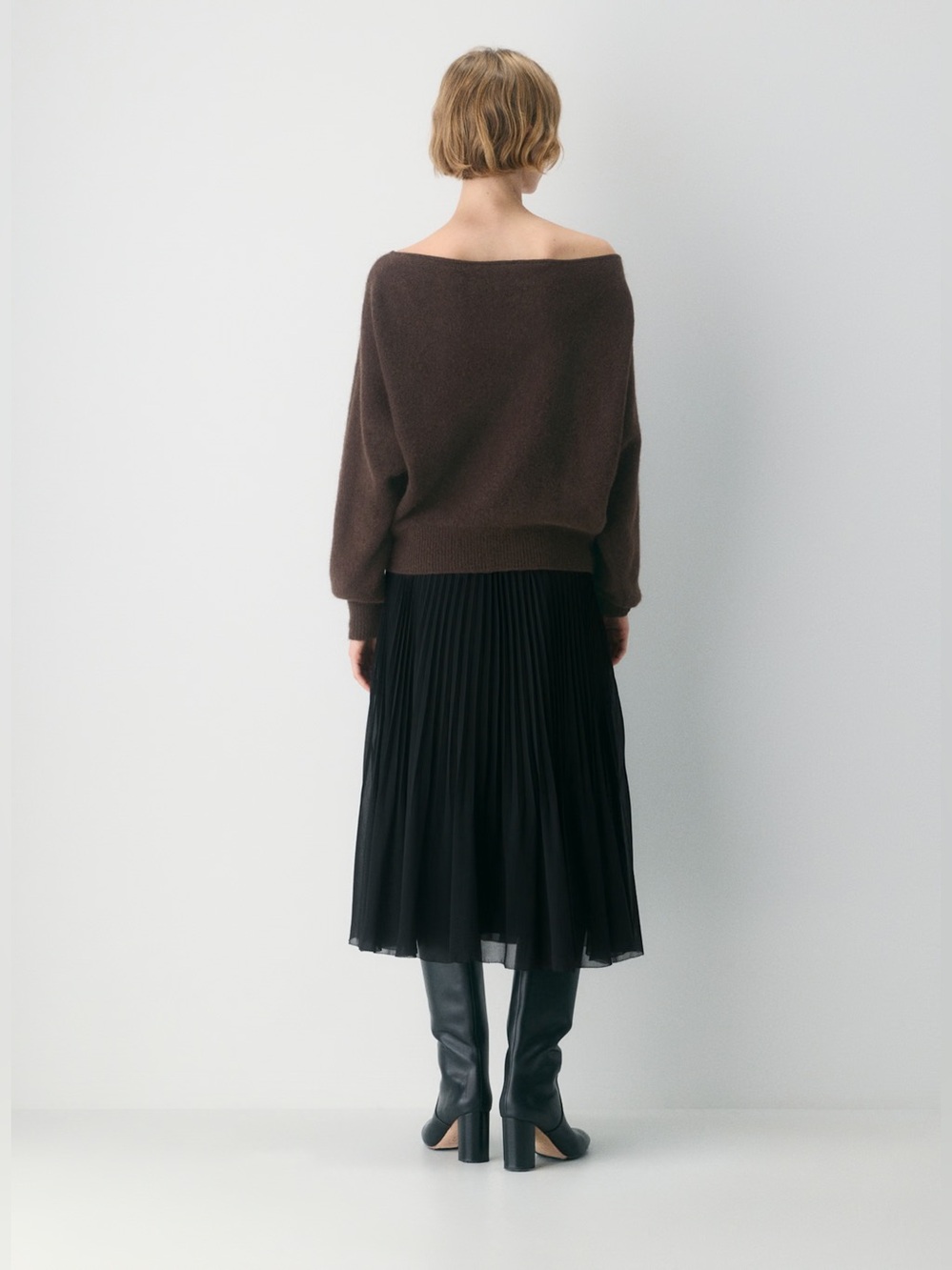 Aritzia Wilfred SoftSpoke™ Rhoda Sweater - Picture 2 of 9